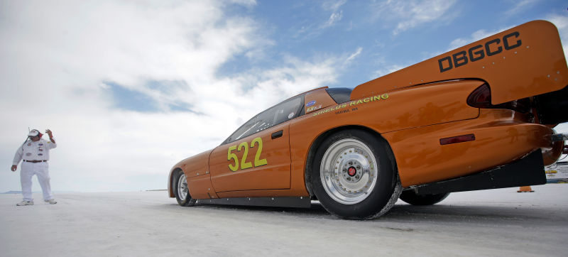 Illustration for article titled Racers Finally Storm The Bonneville Salt Flats Again And It Looks Incredible